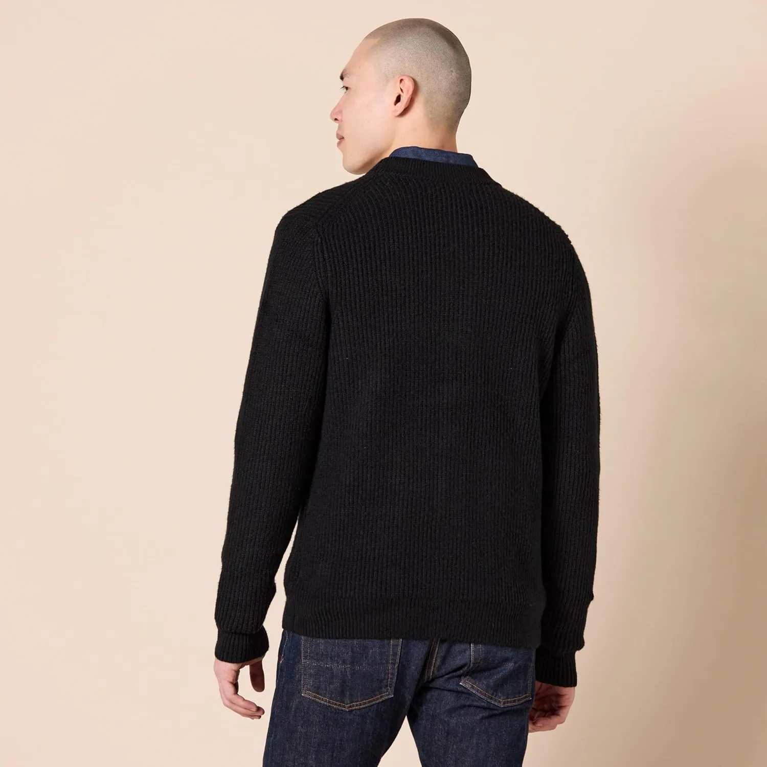 Amazon Essentials Men's Long-Sleeve Soft Touch Cardigan Sweater
