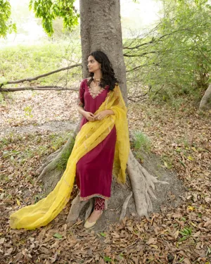 Heeriye Wine A-Line Pocket Kurta Set