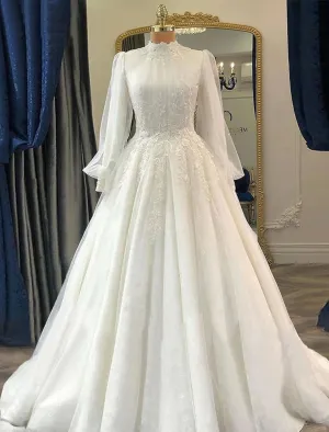 Luolandi Engagement Vintage 1940s / 1950s Formal Wedding Dresses Ball Gown High Neck Long Sleeve Court Train Lace Bridal Gowns With Pleats