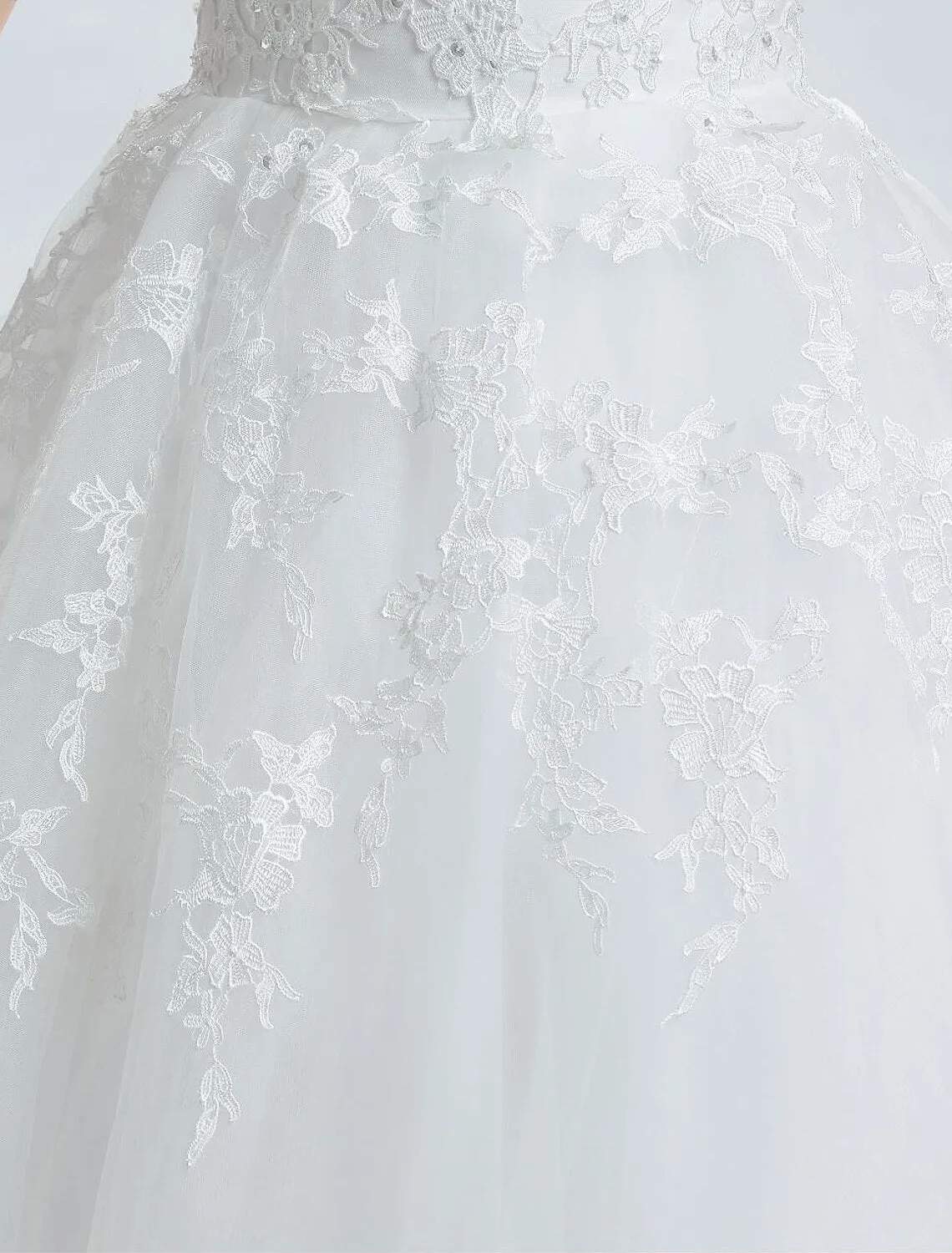 Luolandi Hall Wedding Dresses Ball Gown Off Shoulder Sleeveless Cathedral Train Satin Bridal Gowns