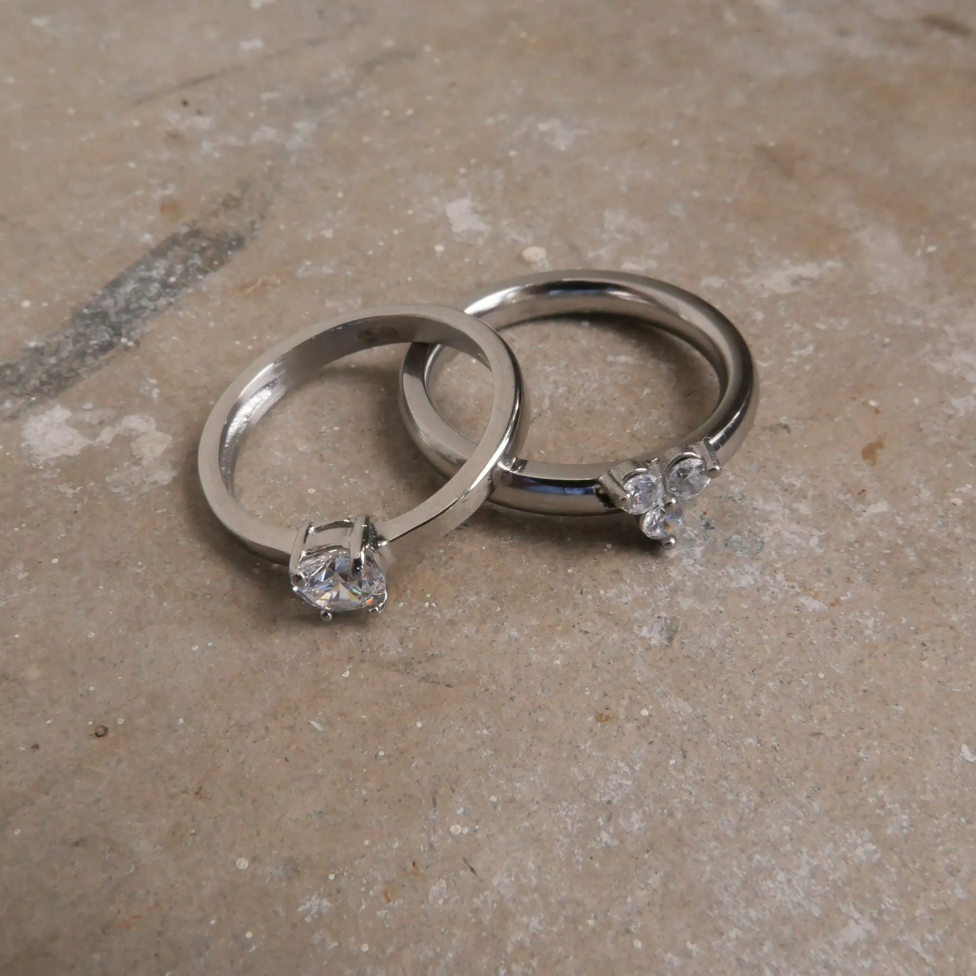 Pure Steel Ring with Crystal Silver