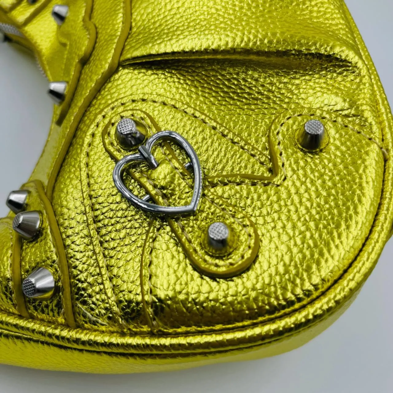 Shoulder Bag for Women, Leather Hobo Bag, Punk Style Y2k Crossbody Purse with Rivet