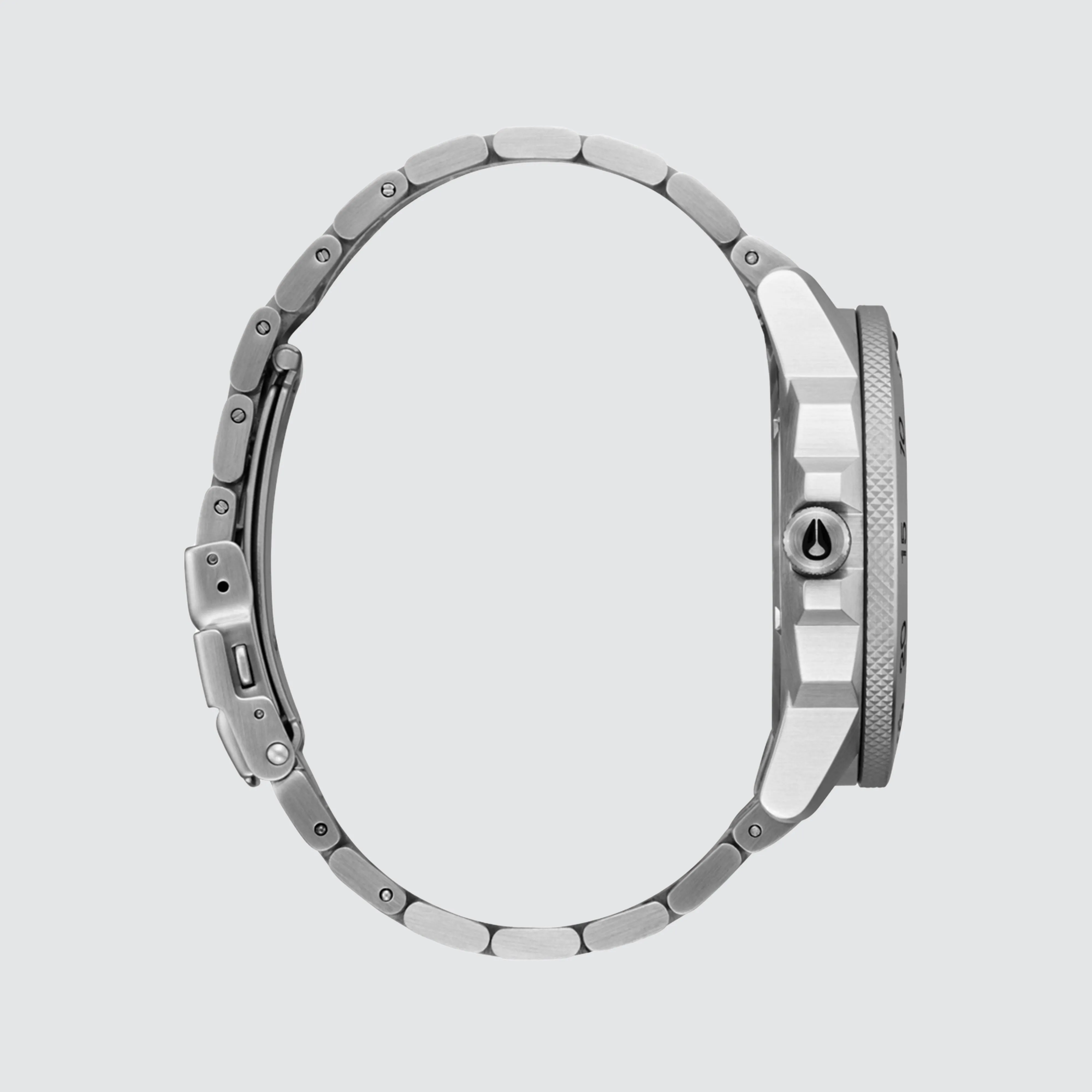 Smyth 44 Silver / Black