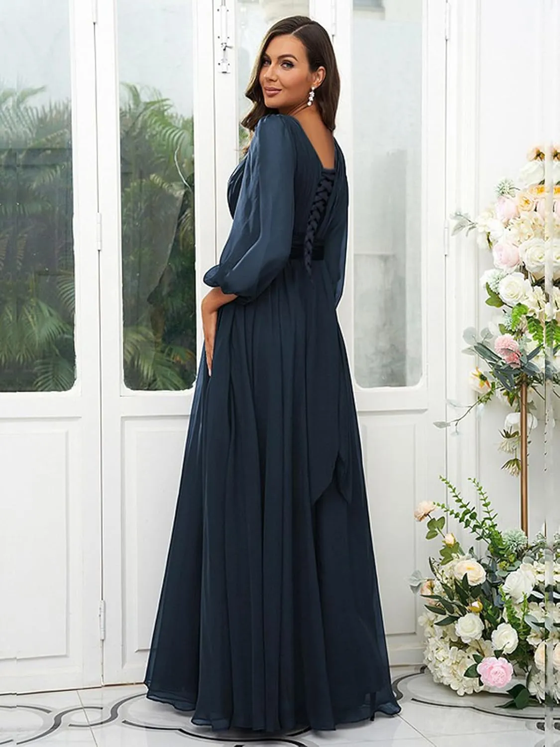 Women's Crew Neck Bridesmaid Dresses Long Sleeves Chiffon Pleated Formal Party Gown